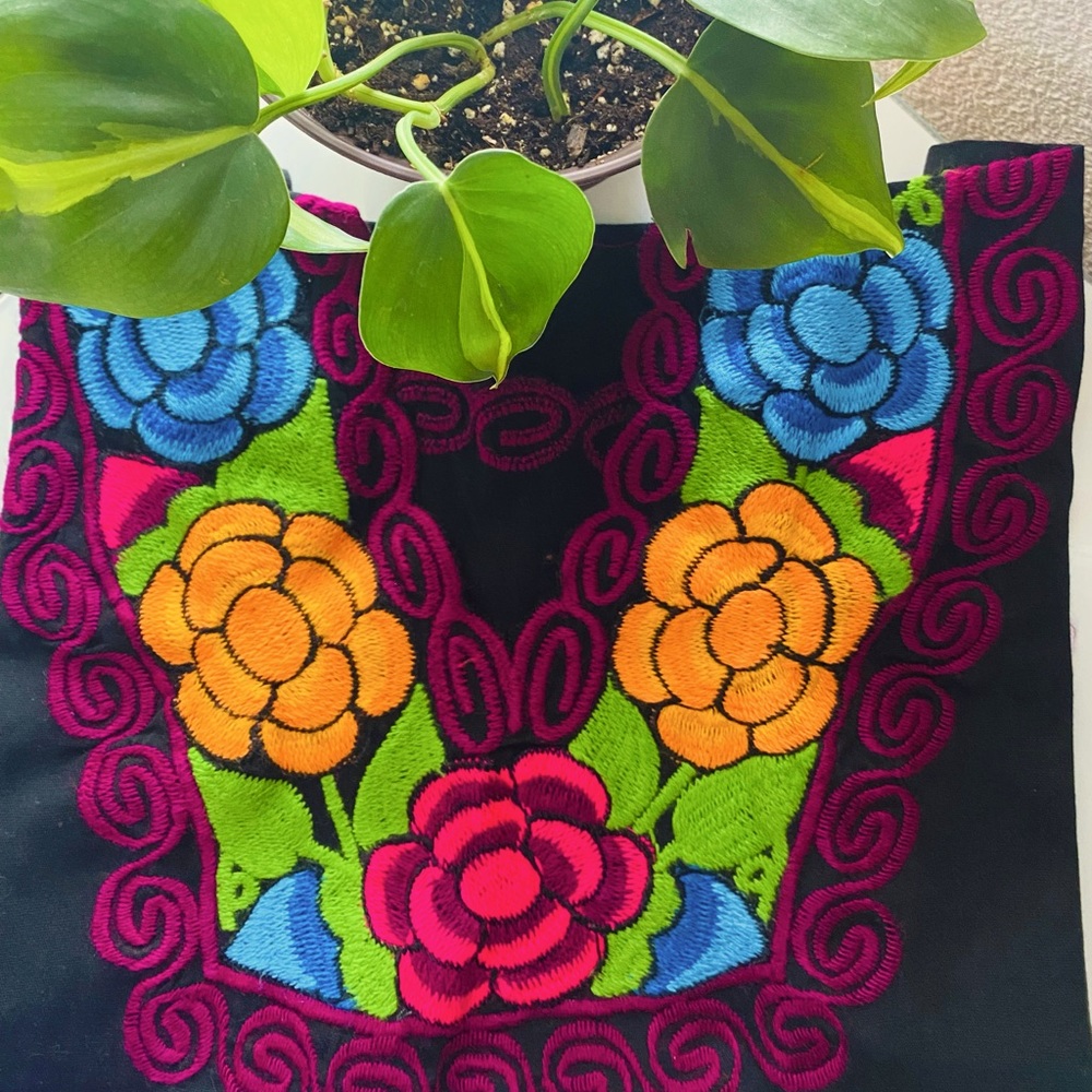 New Mexican blouse